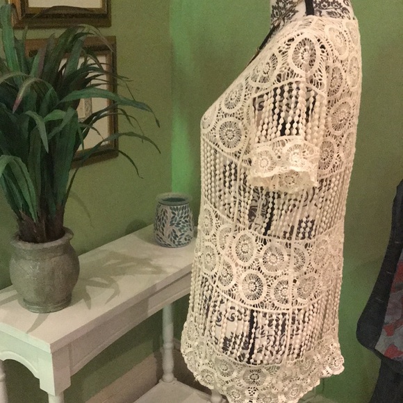 Gorgeous woven top - Picture 4 of 6